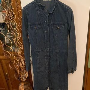 #30 John’s Bay long sleeves blue jeans dress